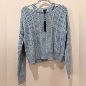 Women’s Light blue sweater